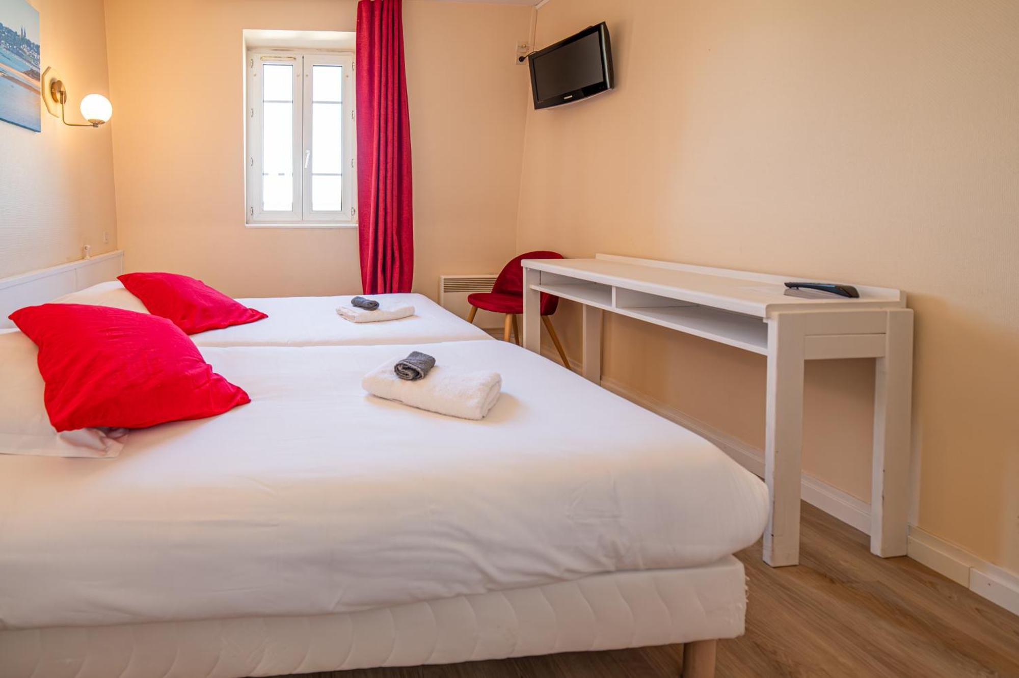 Hotel De La Mairie Saint-Pol-de-Leon Luaran gambar